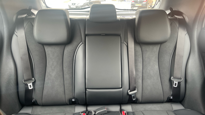 BYD Dolphin 150kW Comfort 60.4kWh Auto Electric Hatchback